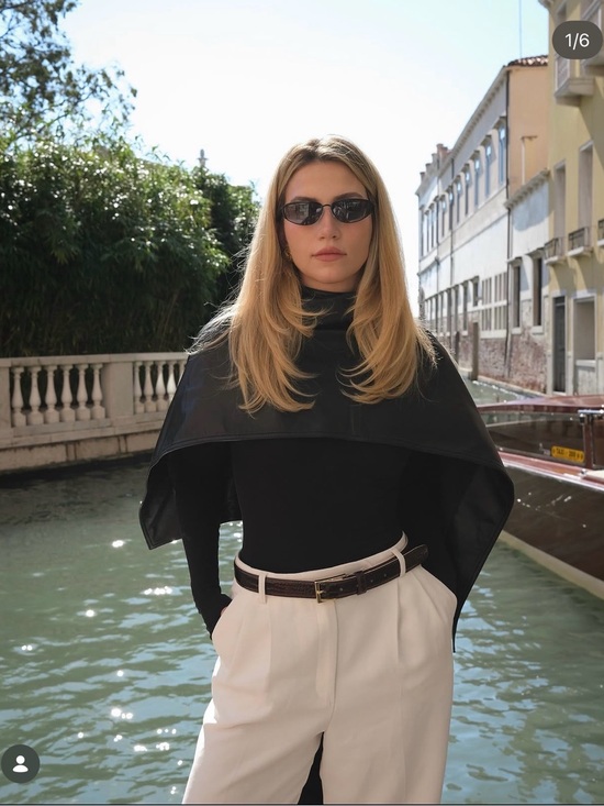 AUREUM Black Sunglasses